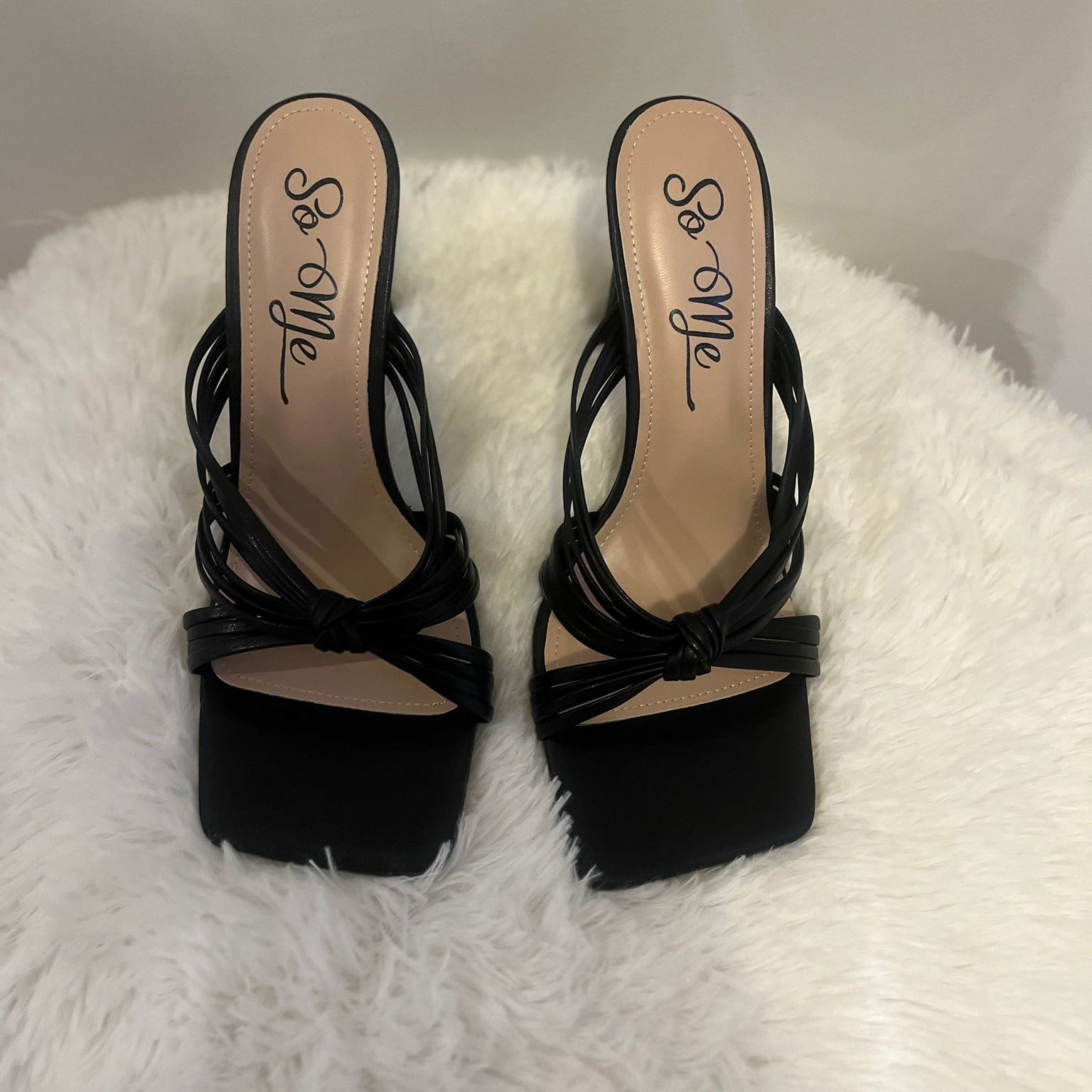 Black Cross Toe Heel